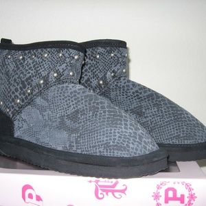 VS PINK Booties Slippers Fur Lined Gray Snakeskin